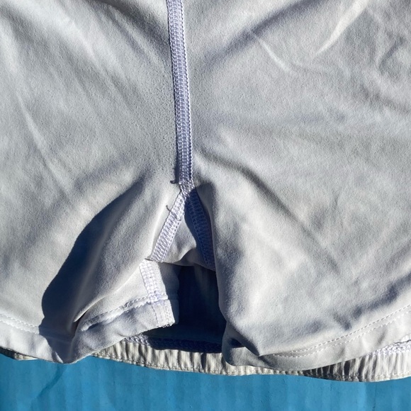 Lululemon White Textured Pace Rival Skort Size 8 - Picture 5 of 8
